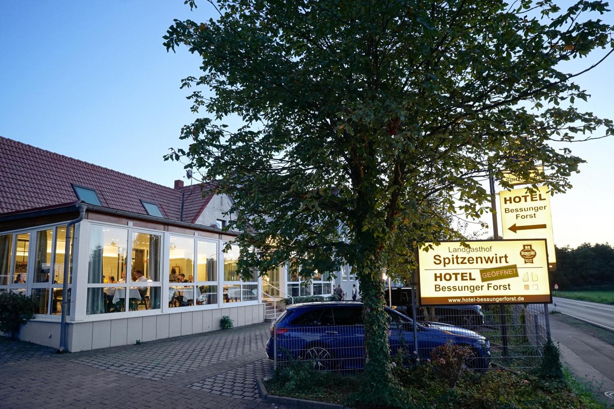 ホテル ベッスンガー フォースト Rossdorf  エクステリア 写真